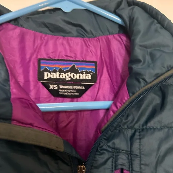 Patagonia Women's XS Purple & navy blue Jacket - Picture 3 of 6